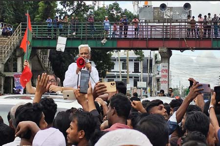 সবাইকে ঐক্যবদ্ধ হতে হবে