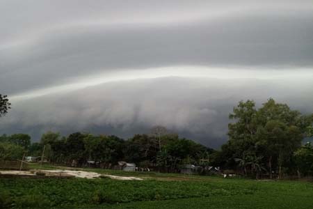 ঠাকুরগাঁওয়ে কাল বৈশাখী ঝড়