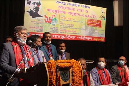 আজীবন সম্মাননা পেলেন শাহরিয়ার কবির ও মলয় কুমার গাঙ্গুলী