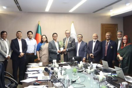 ডিএসইর স্বতন্ত্র পরিচালক হিসেবে স্নেহাশীষ বড়ুয়ার যোগদান