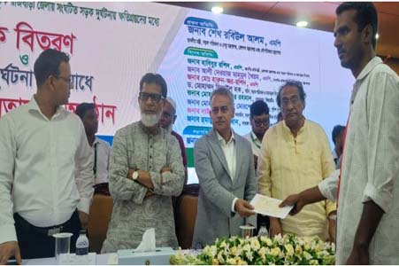 সড়ক নিরাপত্তায় সরকার