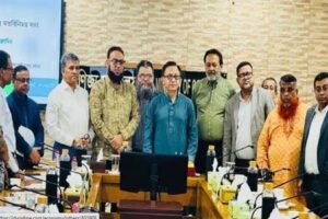 বিস্কিট-ব্রেডের ২০ শতাংশ দাম বাড়ানোর সিদ্ধান্ত স্থগিত