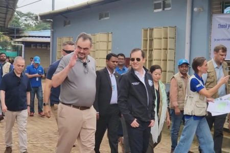 রোহিঙ্গা আশ্রয় শিবির পরিদর্শন যুক্তরাষ্ট্রের বিশেষ দূতের