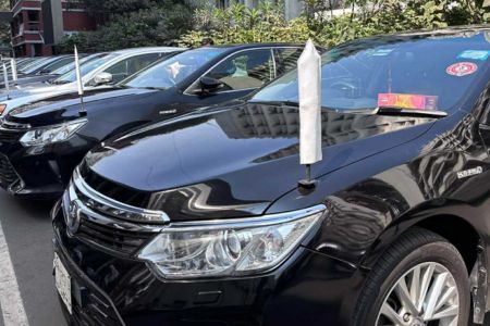 সচিবালয় থেকে মন্ত্রীদের জন্য ৪৯টি গাড়ি যাচ্ছে সংসদে