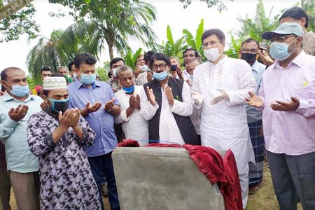 মহেশপুরে রাস্তা উদ্বোধনে ৫০ বছরের দুঃখের অবসান চণ্ডীপুর গ্রামবাসীর