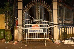 চোরবাগান মণ্ডপে মৃত্যুর সংখ্যা নিয়ে গুজবের অভিযোগ, ১৩৫ জনকে ঘিরে বিতর্ক