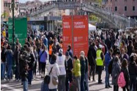 বিশ্ব ইতিহাসে এই প্রথম, শহরে প্রবেশ ফি ৫ ইউরো