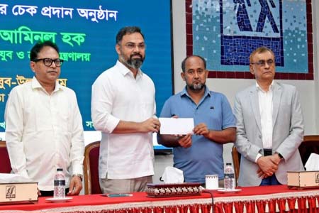ক্যান্সার আক্রান্ত ক্রিকেটার মেহেদী