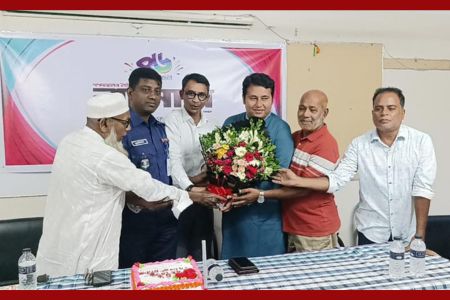 কালীগঞ্জে দৈনিক রানার পত্রিকার ৪৬তম প্রতিষ্ঠাবার্ষিকী উদযাপন