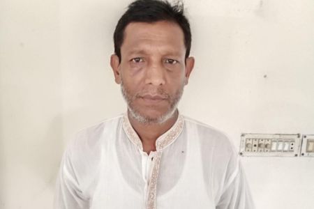 ডাসারে মাদক মামলার ওয়ারেন্টভুক্ত পলাতক আসামি গ্রেফতার 