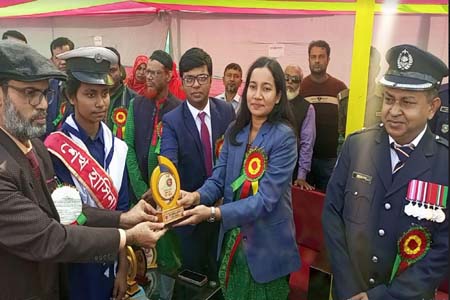ডাসারে নানা আয়োজনের মধ্য দিয়ে মহান বিজয় দিবস পালিত