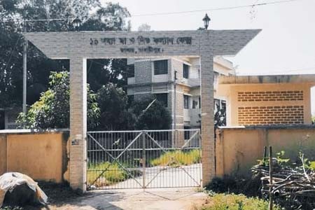 ডাসারে মা ও শিশু হাসপাতালে অনিয়মের অভিযোগ 