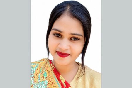 টানা ৫ দিন অনশনের পর বিয়ে, তিন মাস পর মিলল মোনিয়ার ঝুলন্ত লাশ