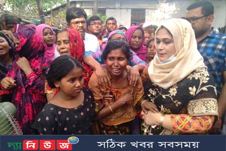 পুকুরে নেমে শিশুর মৃত্যু