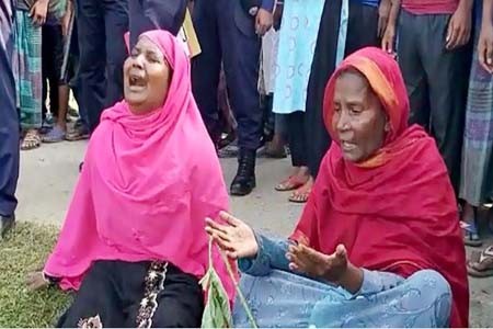 হরিণাকুন্ডুতে ধানক্ষেতে যুবকের লাশ