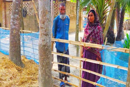 ধামইরহাটে প্রতিপক্ষের বিরুদ্ধে প্রতিবন্ধী পরিবারের যাওয়ার রাস্তা বন্ধের অভিযোগ