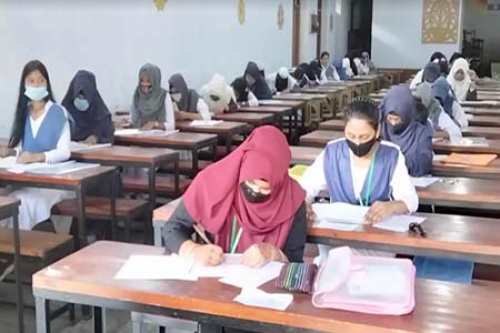 দিনাজপুর শিক্ষা বোর্ডে