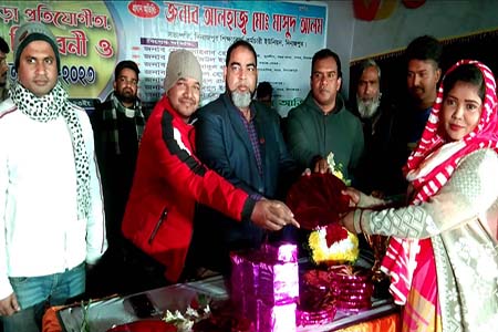 দিনাজপুরে বার্ষিক ক্রীড়া প্রতিযোগিদের পুরস্কার বিতরণ ও সাংস্কৃতিক অনুষ্ঠান অনুষ্ঠিত