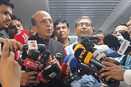 অতীতে আটকে থাকলে মিলবে না উন্নয়ন – ভারতীয় হাইকমিশনার