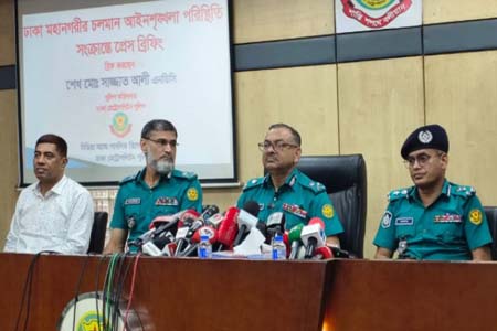 গত দুই দিনে ৯টি যানবাহনে অগ্নিসংযোগের