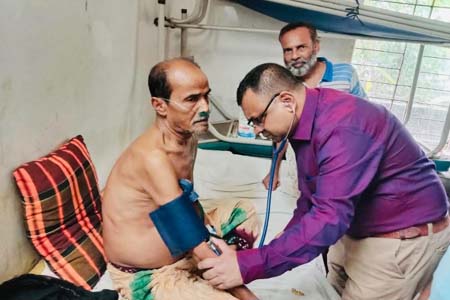 ডাক্তারের গাফিলতিতে মারা গেল হাসপাতালের কর্মচারি 