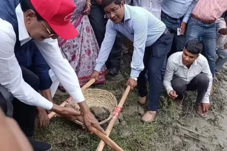 খালখনন কর্মসূচি পানি ব্যবস্থাপনায় যুগান্তকারী পরিবর্তন আনবে - আসাদুল হাবিব দুলু
