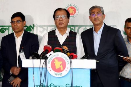 ক্ষতিগ্রস্ত এক লাখ পরিবারকে চিহ্নিত করে সহায়তা দেয়া হবে - ত্রাণমন্ত্রী