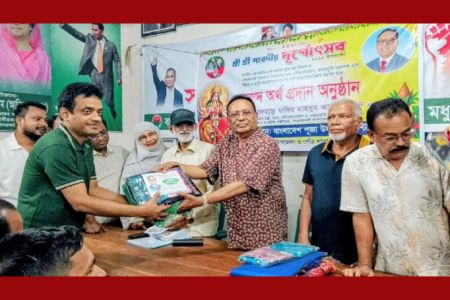 শারদীয় দুর্গোৎসব নিরাপদ করতে সরকার তৎপর – ডাক ও টেলিযোগাযোগমন্ত্রী   
