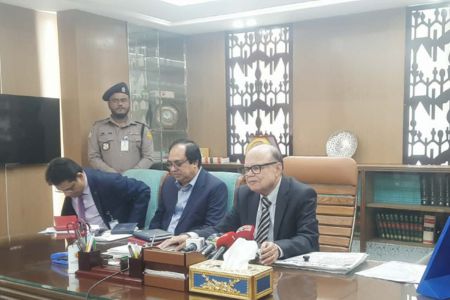 ২২ লাখ টন খাদ্য মজুদ আছে - খাদ্য উপদেষ্টা