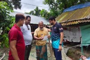 বেনাপোল পৌরসভার ২ নম্বর ওয়ার্ডে জেলা যুবদল নেতা ইমদাদের ব্যাপক গণসংযোগ