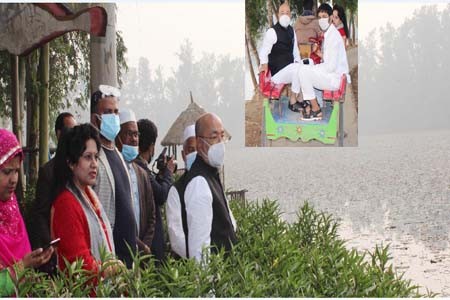 আলতাদিঘী জাতীয় উদ্যান এসে মুগ্ধ দুর্যোগ ব্যবস্থাপনা ও ত্রাণ প্রতিমন্ত্রী