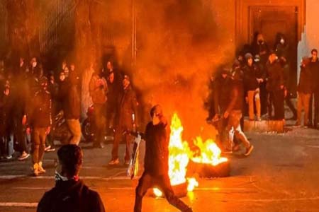 ইরানে সরকারবিরোধী বিক্ষোভে নিহতের সংখ্যা দুই হাজার ছাড়িয়েছে