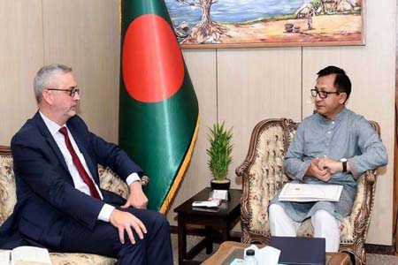 বাণিজ্যমন্ত্রীর সাথে ইউরোপীয় ইউনিয়নের রাষ্ট্রদূত