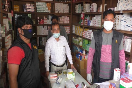 বিপুল পরিমান নকল ঔষধ