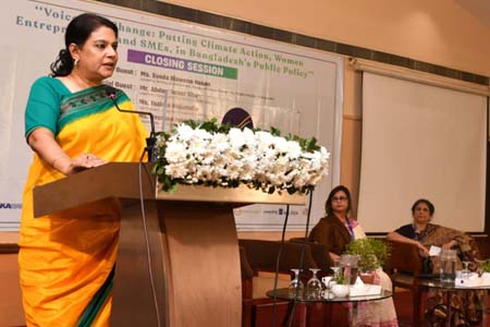 ঘুরে দাঁড়াচ্ছে পরিবার ও অর্থনীতি