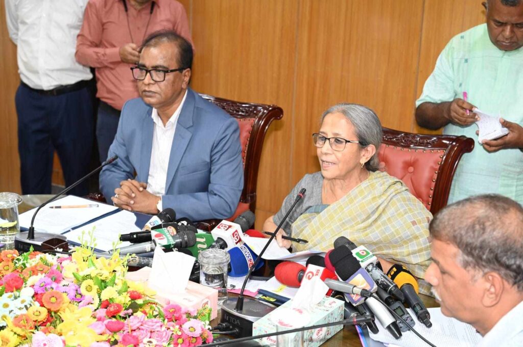 ১৩ অক্টোবর থেকে ৩ নভেম্বর ইলিশ ধরা নিষেধ:মৎস্য ও প্রাণিসম্পদ উপদেষ্টা