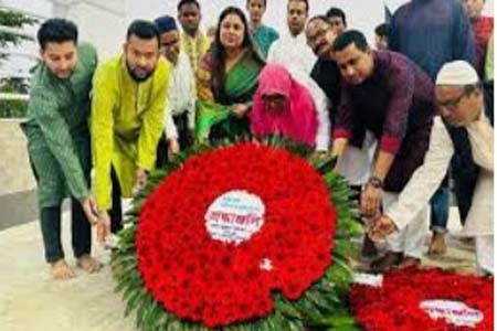 শোকাবহ আগস্টের প্রথম দিন