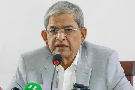 ফ্যাসিস্টের ভাষায় বলা হচ্ছে সরকারকে ৫ বছরও যেতে দেয়া হবে না - মির্জা ফখরুল