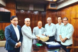 প্রধানমন্ত্রীর প্রতিশ্রুতি বাস্তবায়ন: বিরোধীদলীয় এমপিদের অনুকূলে ধর্মীয় ও সামাজিক প্রতিষ্ঠানের উন্নয়নে বিশেষ বরাদ্দ