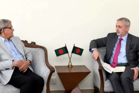 মির্জা ফখরুলের সঙ্গে ইউরোপীয় ইউনিয়নের রাষ্ট্রদূতের সাক্ষাৎ