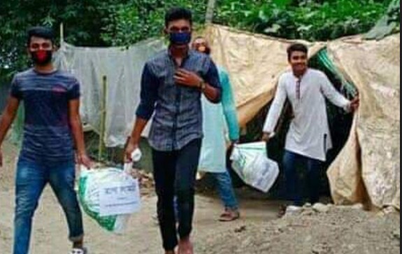 রমজান উপলক্ষে ৫০টি পরিবারের মাঝে খাদ্য বিতরন