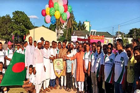 বেনাপোলে শহীদ শেখ কামাল স্মৃতি ফুটবল টুর্ণামেন্ট উদ্বোধন হয়েছে