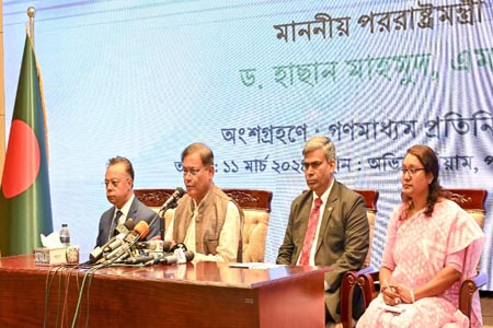 অসাধু ব্যবসায়ীদের বিরুদ্ধে কঠোর