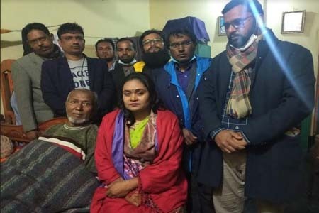 সালথায় অসুস্থ মুক্তিযোদ্ধা
