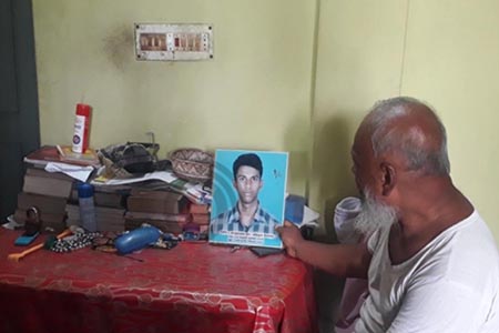 ফুলবাড়ী ট্র্যাজেডি দিবস ‘ছেলে হত্যার বিচার আল্লাহর ওপর ছেড়ে দিয়েছে বাবা’