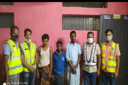 শার্শায় জুয়ার সরঞ্জাম সহ ৩ জুয়াড়ি আটক