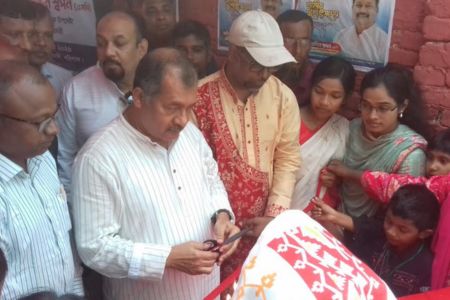 গৌরনদীতে বাসুদেবপাড়া সার্বজনীন কালী ও দুর্গা মন্দিরের ভিত্তিপ্রস্তর স্থাপন