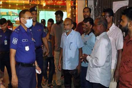 পুজা মন্ডপের নিরাপত্তা ব্যবস্থা পরিদর্শনে প্রশাসন