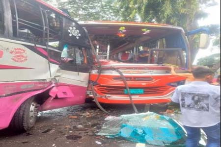 গৌরনদীতে তিন দূর্ঘটনায় আহত