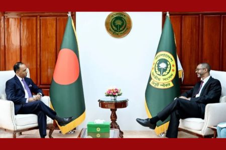 গণতন্ত্র রক্ষায় সরকার আন্তরিক: ডেপুটি স্পিকার কায়সার কামাল